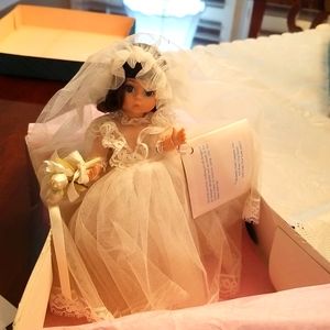 Madame Alexander Bride doll